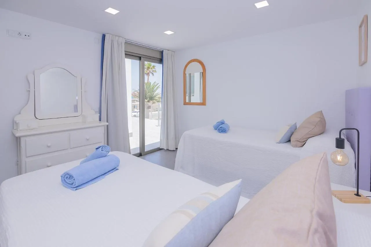 Apartment Holiday 2 Beachfront Corralejo By Holidays Home