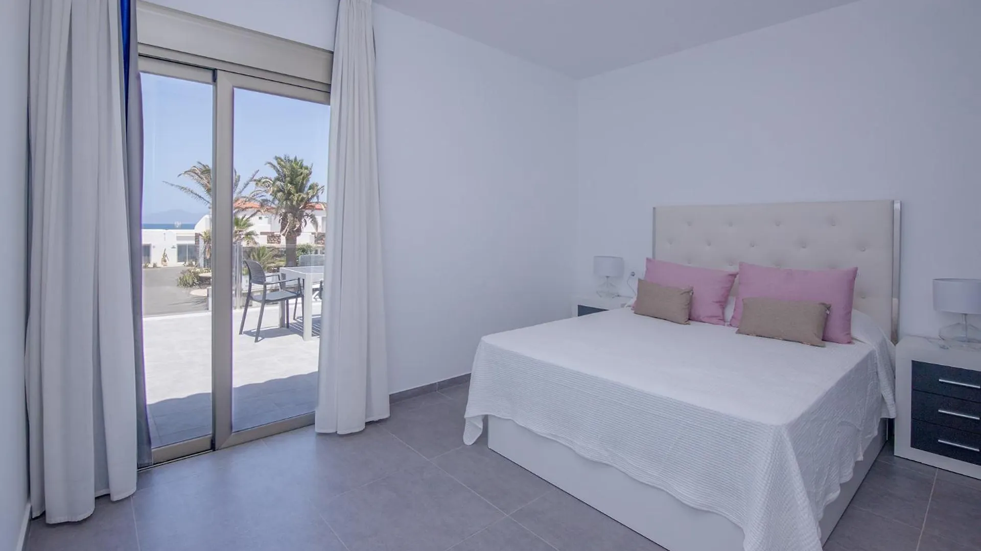 Apartment Holiday 2 Beachfront Corralejo By Holidays Home 0*,