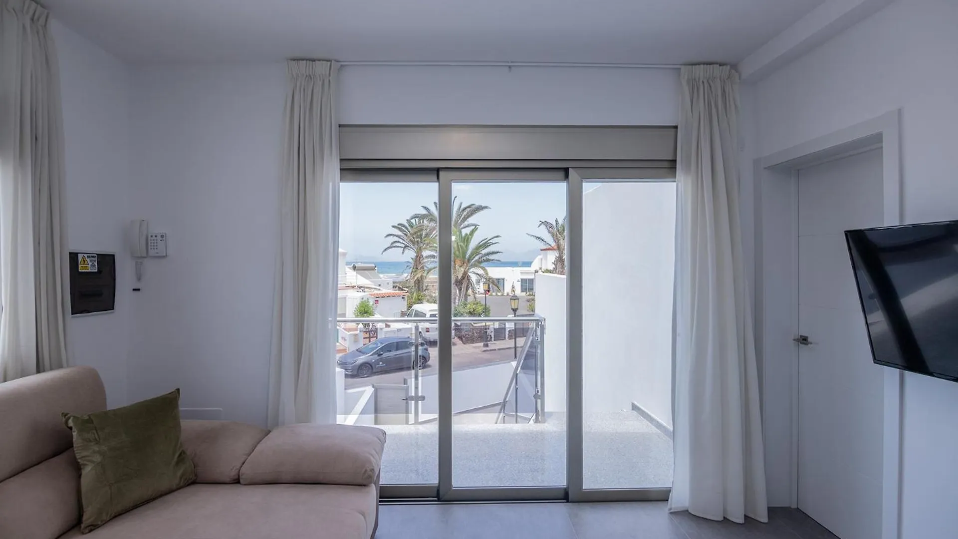 Apartment Holiday 2 Beachfront Corralejo By Holidays Home