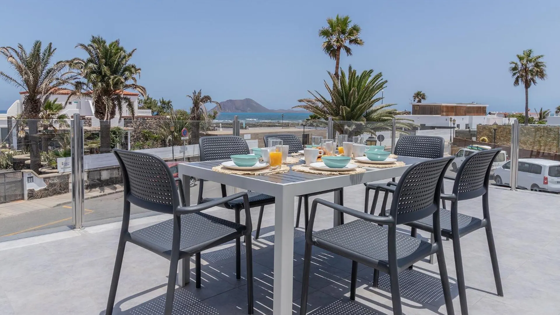 Apartment Holiday 2 Beachfront Corralejo By Holidays Home